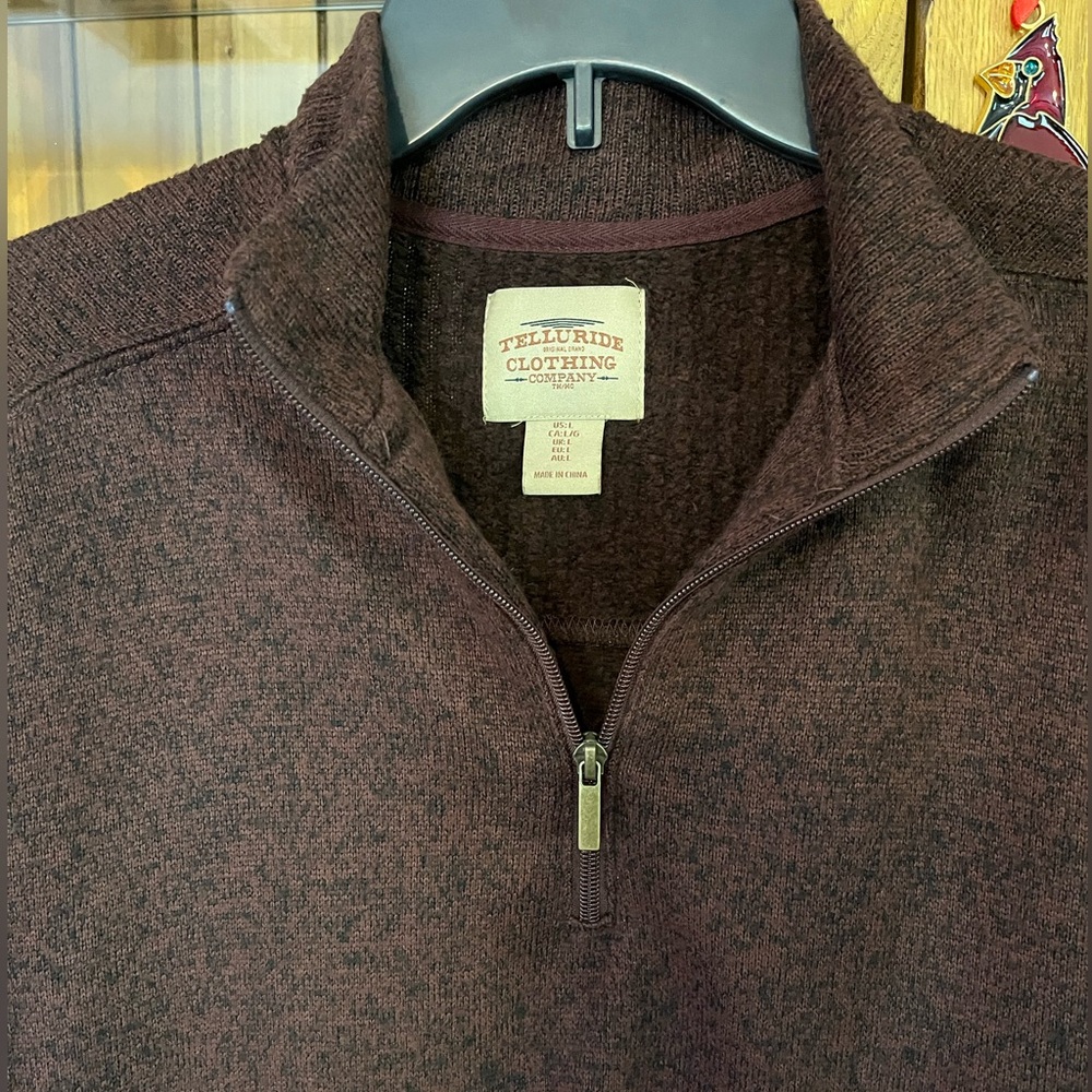 Telluride Clothing Company long sleeve lightweight sweater